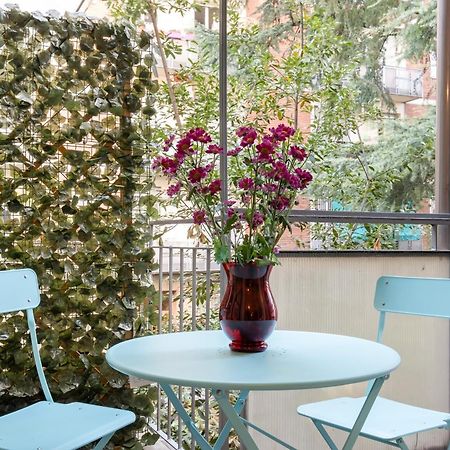 Giardini Margherita Monolocale Con Balcone Bologna Luaran gambar
